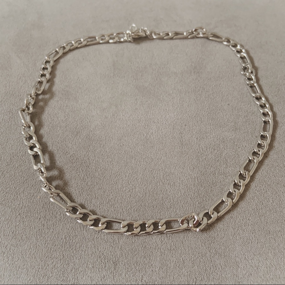 r e s t o c k e d | silver figaro necklace ♡ - Picture 5 of 6
